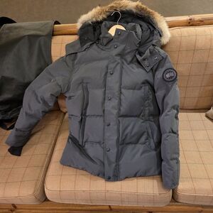 Canada Goose Black Label Down Winter Jacket Real Fur (Men's/Unisex, Grey, M)